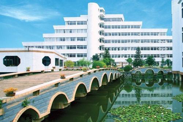 廣西財(cái)經(jīng)學(xué)院